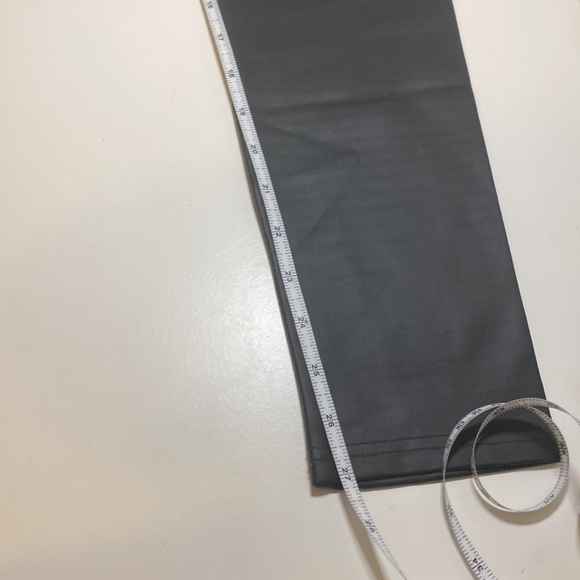 NWT Romeo & Juliet Couture Faux Leather Leggings - Picture 9 of 9